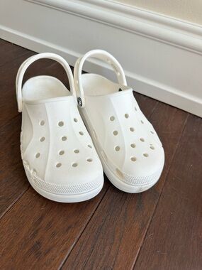 CROCS Classic White Platform Clogs